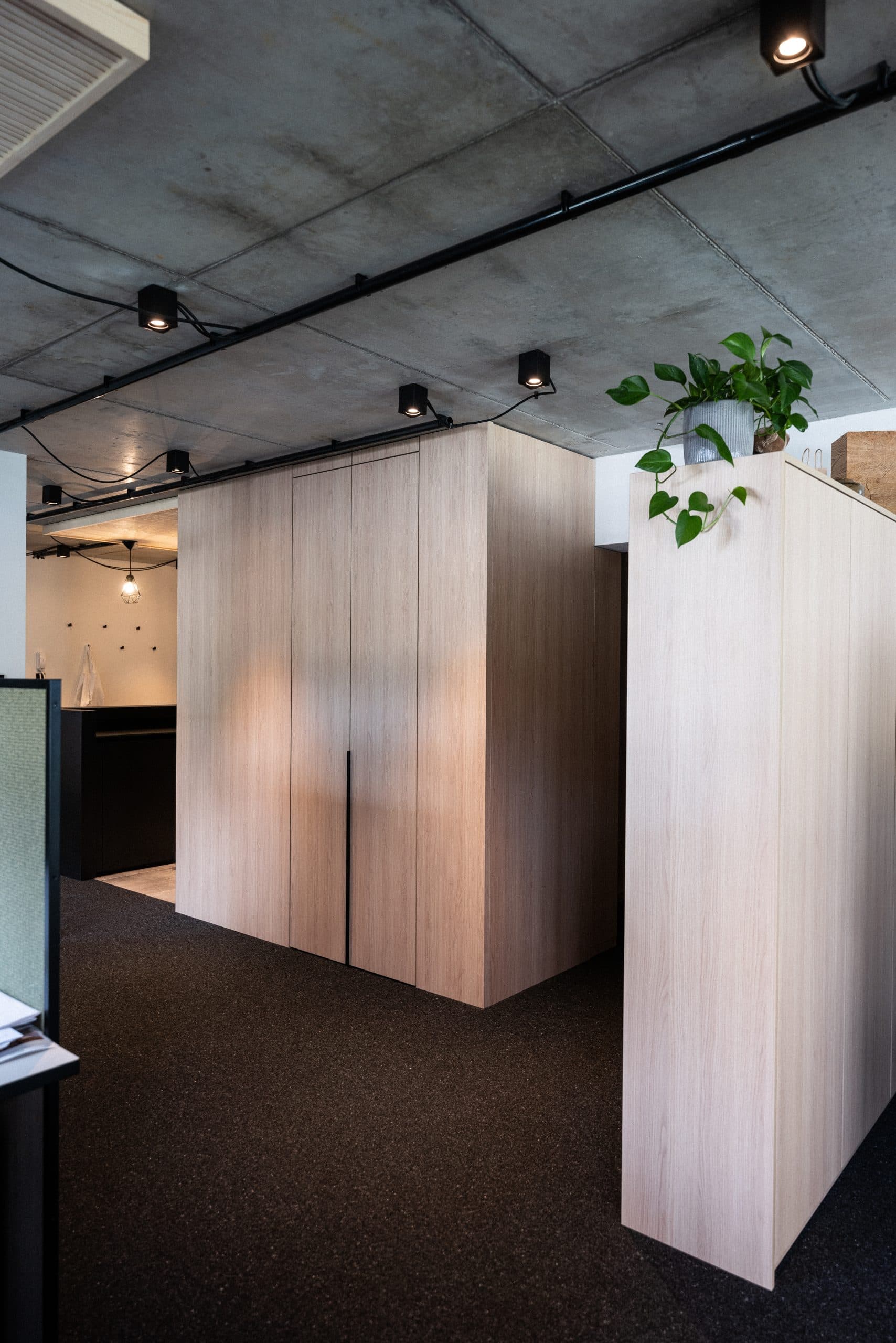 Büroräumlichkeiten Bild 1